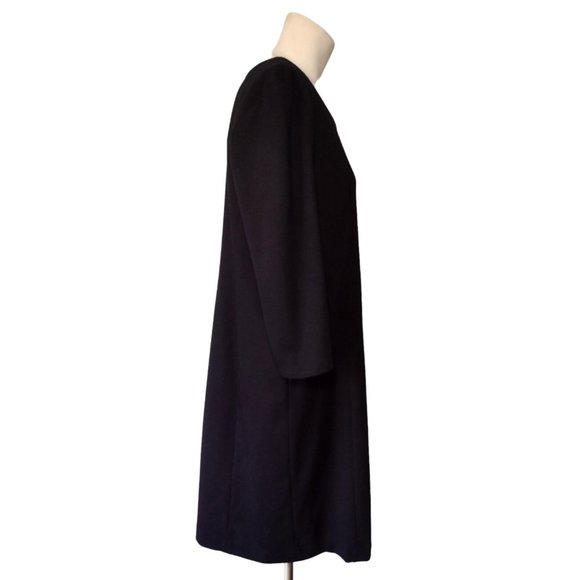 Chicos Ponte Knit Sheath Dress Sz 1 Med Stretch Pockets Black Modest Career 3/4 - Picture 2 of 8